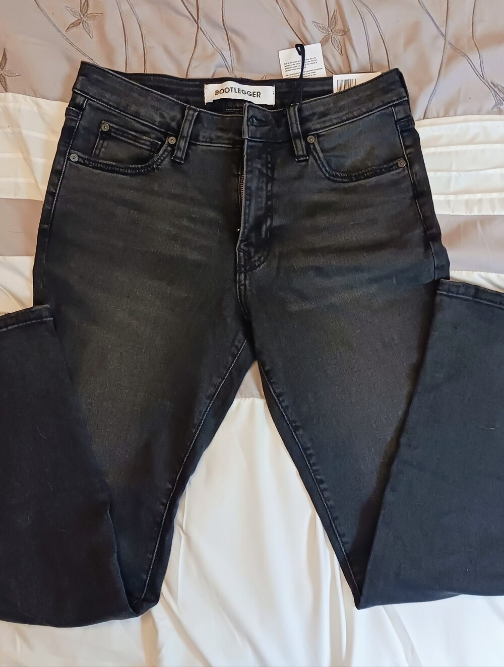 Black Skinny Jeans, Bootlegger. 29W, new w. Tags..High-Waist Black ADX Stretch,